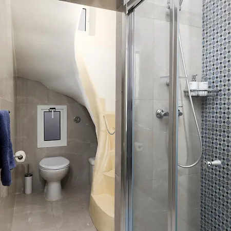 Апартаменты Cosy, 1br - Close To Valletta Hamrun