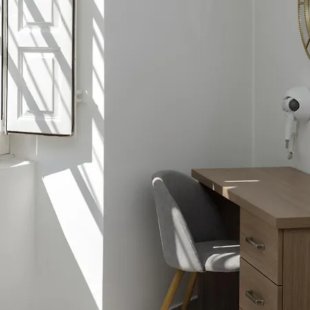 Апартаменты Cosy, 1br - Close To Valletta Hamrun